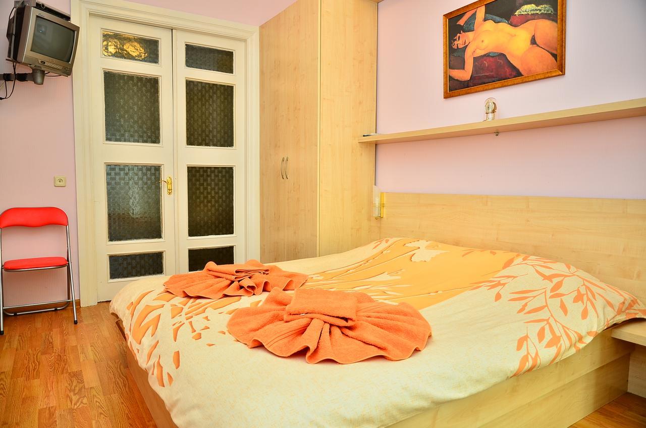 Bolshaya Vasilkovskaya 12 Apartment Kiev Bagian luar foto