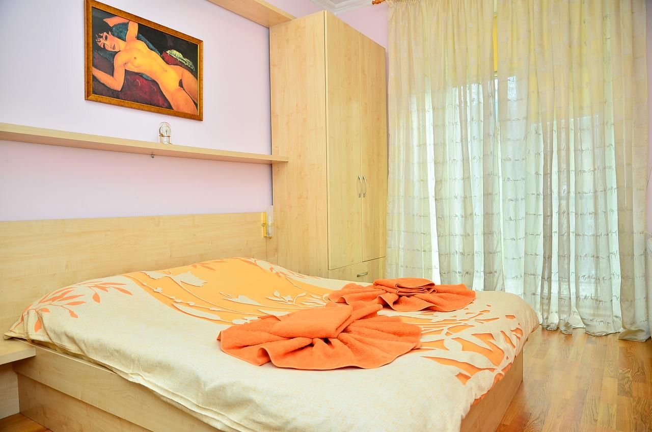 Bolshaya Vasilkovskaya 12 Apartment Kiev Bagian luar foto