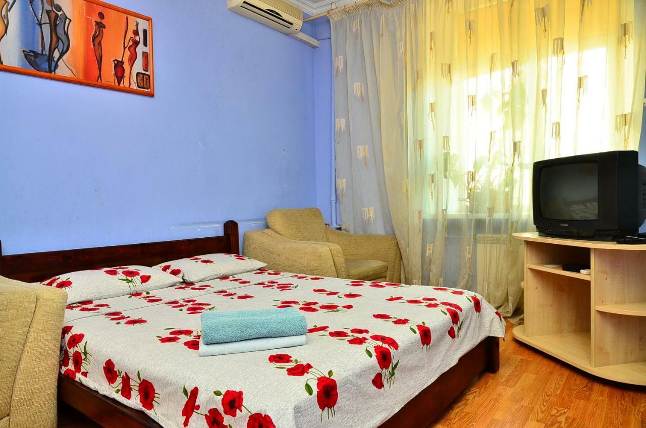 Bolshaya Vasilkovskaya 12 Apartment Kiev Bagian luar foto